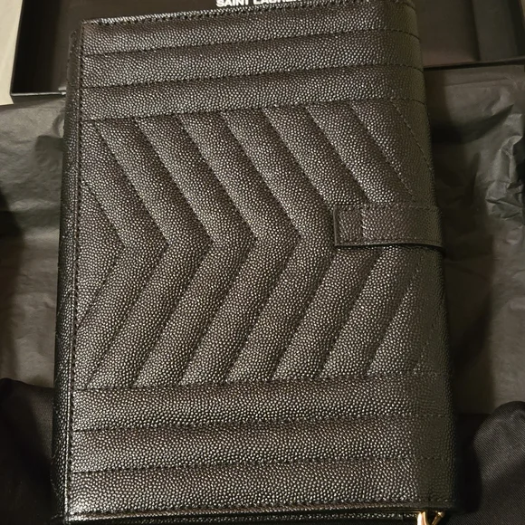 Saint Laurent Black Quilted Leather Clutch - Picture 2 of 16